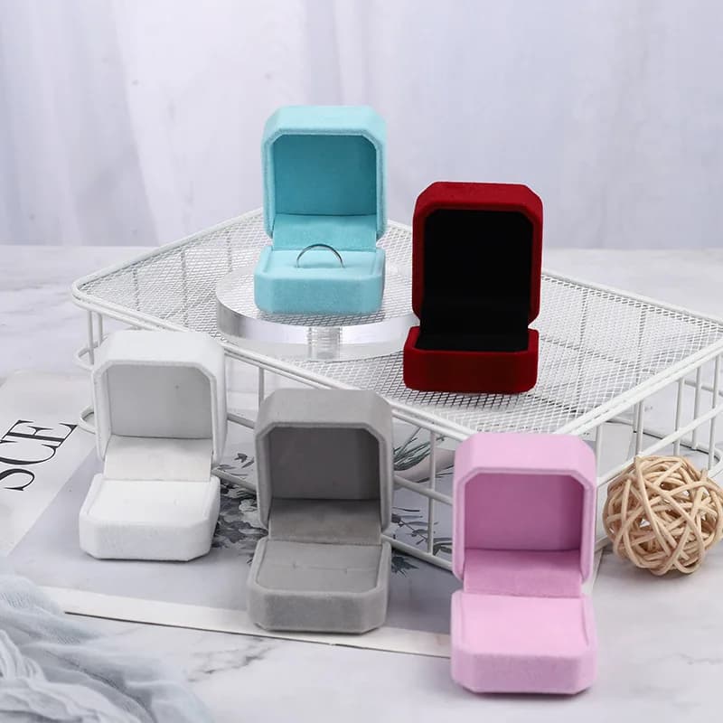 10pcs Felt Fabric Ring Box Jewelry Packaging Box Diamond Ring Earrings Storage Box Jewelry Gift Packaging Box 5.5X5X4cm