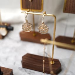 1PCS Jewelry Display Stand Necklace Earrings Jewelry Copper Wood Jewelry Display Props Shooting Jewelry Booth Display Pieces