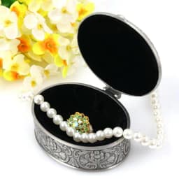 Size S 8.8x7x3.9cm Vintage Jewelry Box RetroTrinket Case Gift Storage Metal Box Antique Flower Carved Oval Shape Chest