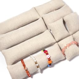 1Pc Beige Linen Fabric Jewelry Pillow For Watch Bangle Bracelet Display Holder Gift Jewelry Cushion DIY Accessories Wholesale