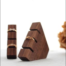 Wodden Ring Jewelry Display Tray Organizer Holder Wood Ring Display for Selling Modern Rings Stand Jewelry Storage Tray Case