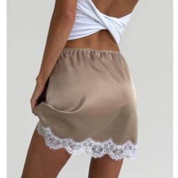 Women Vintage Lace Satin Mini Skirts Y2K Aesthetic Lace Trim Silk Slip Skirts Low Rise Bodycon Going Out Underskirt Streewear