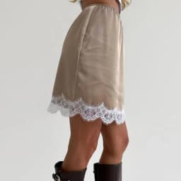 Women Vintage Lace Satin Mini Skirts Y2K Aesthetic Lace Trim Silk Slip Skirts Low Rise Bodycon Going Out Underskirt Streewear