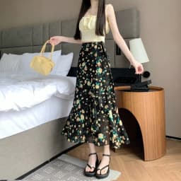 Sun Protection Floral Halter Neck Dress Women's Sweet Style Beach Skirt Asymmetrical Hemline Bell Sleeve Chiffon Wrap ar...