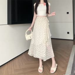 Sun Protection Floral Halter Neck Dress Women's Sweet Style Beach Skirt Asymmetrical Hemline Bell Sleeve Chiffon Wrap ar...