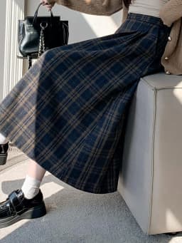 Women's Vintage Plaid Wool&blend Pleated Long Skirt Lady Spring Autumn Streetwear High Waist A Line Long Skirt