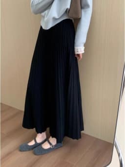 2026 Khaki Cashmere Knitted Midi Skirt for Women, Loose Fit, Draped, Slimming A-Line Pleated Skirt for Autumn and Winter