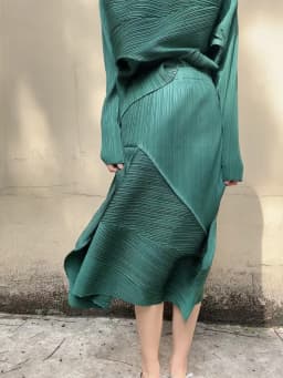 Miyake Pleated Irregular Skirt Designer Casual Elegant High Waisted Pleated Long Solid Color Skirt