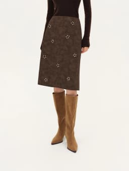 ZIQIAO 2026 Fall New Brown Faux Suede Straight Midi Skirt, Floral Studded Vintage A-Line Skirt for Rachel 90s Office Chic Style