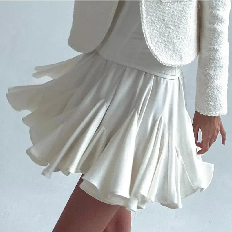 Summer Elegant Fluffy High Waist A-Line Skirts for Women White Ruffles Pleated Mini Skirts Woman Fashion Streetwear Short Skirt