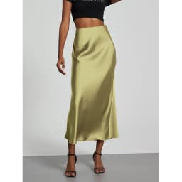 Minimalist Satin Midi Skirt High Waist Bias Cut Flowy Hem Top for Office & Casual Streetwear
