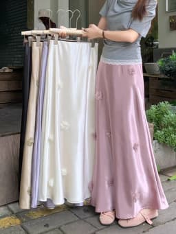 2025 Summer New: French Style 3D Flower High Waist Figure-Flattering Mermaid Tail Midi Skirt