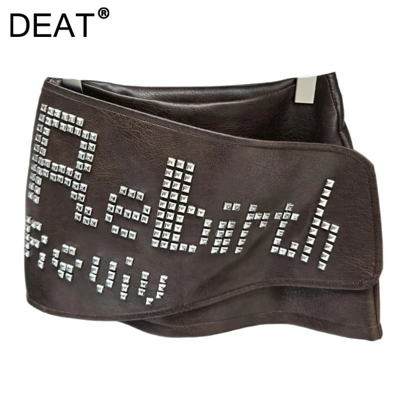 DEAT 2026 Autumn High Street Style Letter Square Rhinestone Decoration Low Waist Mini‑Skirt For Women PU‑Leather Skirts 29A9423