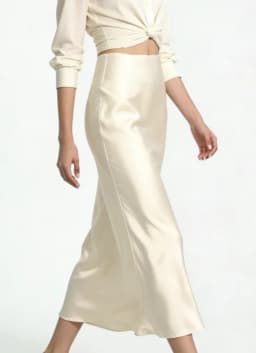 Women's Fashion Satin Long Skirt High Waist Solid Color Casual Basic Fishtail Skirt Chic Summer Party Clothing 2026