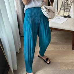 Miyake Fashion Classic Versatile Carrot Pants Loose High Elasticity Folded Small Legged Haren Pants for Women