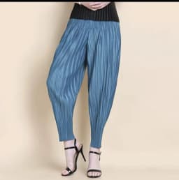 Miyake Fashion Classic Versatile Carrot Pants Loose High Elasticity Folded Small Legged Haren Pants for Women