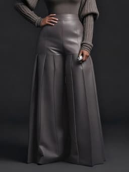 UOOZEE Women's Faux Leather Pleated Wide Leg Pants Solid Color High Waist Oversized Trousers Club Party Night Out Bottoms 2026