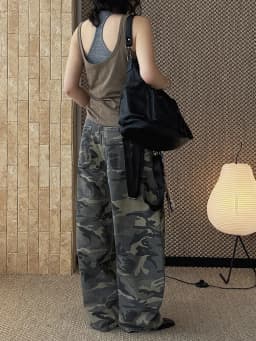 [EAM] High Waist Camouflage Vintage Long Denim Casual Wide Leg Pants New Trousers Women Fashion Tide Spring Autumn 2026 1DJ5946