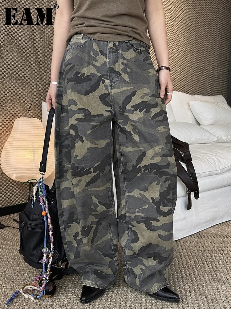 [EAM] High Waist Camouflage Vintage Long Denim Casual Wide Leg Pants New Trousers Women Fashion Tide Spring Autumn 2026 1DJ5946