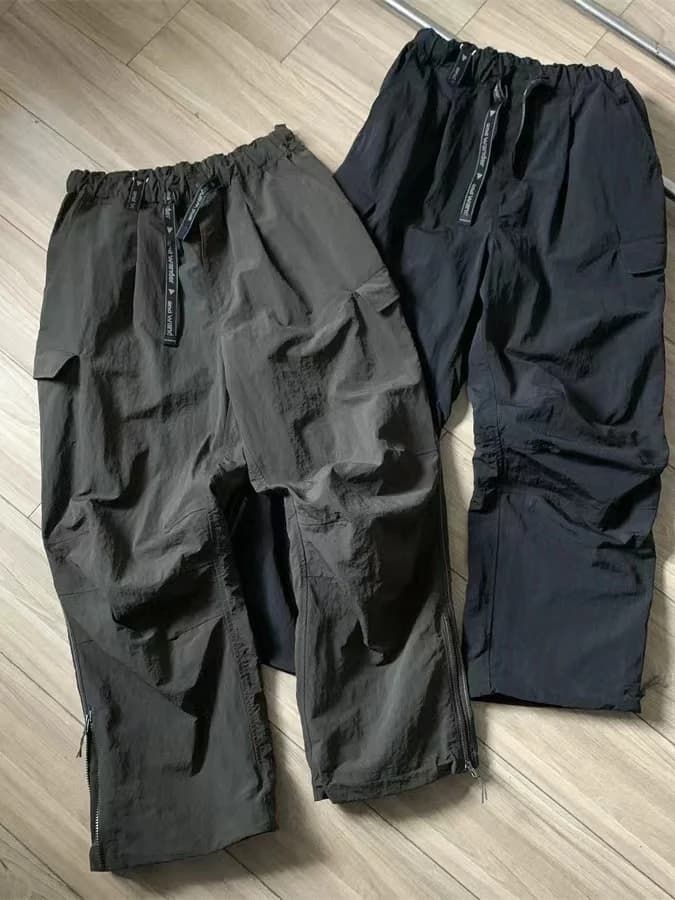 Outdoor Men's Casual Pants Multiple Pockets Drawstring Elastic Waist Waterproof Windproof All Weather Functional Trousers
