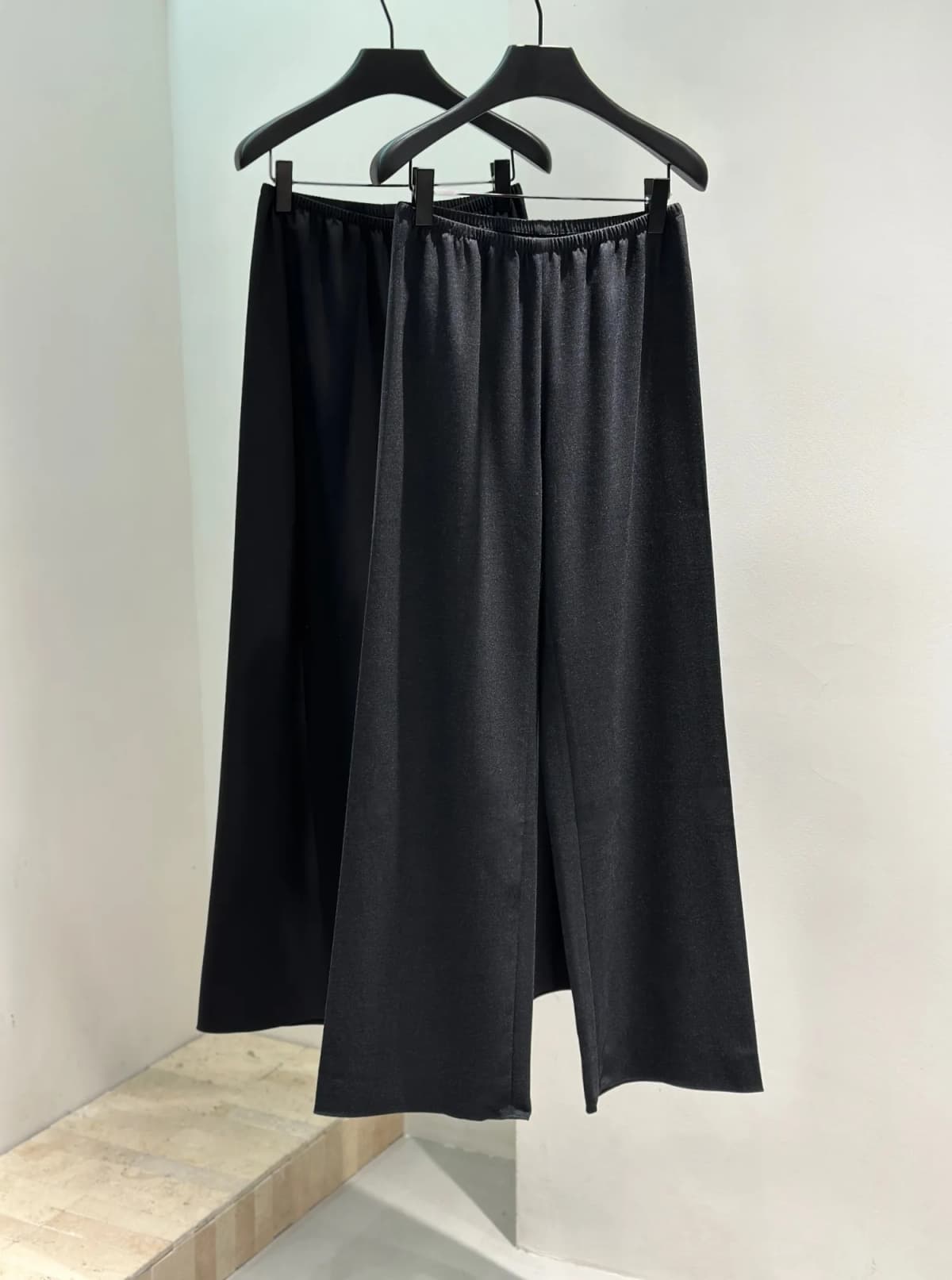 French Style Women 100% Wool Solid Elastic Waist Wide Leg Pants Elegant Lady All Match Long Trousers Pant 2025 Autumn