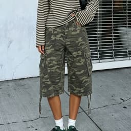 Y2K Retro Cargo Bermuda Shorts Loose Knee Length Denim Shorts with Drawstring Gothic Grunge Jorts Streetwear Women