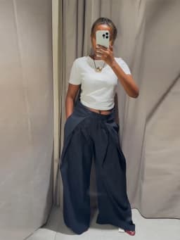 Fashion Stripe Pleated Wide Leg Pants For Women Elegant Pockets High Waist Long Trousers 2025 Autumn Lady High Street Chic Pants
