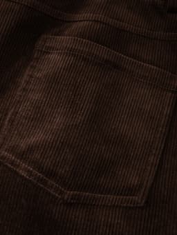 ZIQIAO Retro Hong Kong Style Corduroy Flared Pants Women 2025 Autumn and Winter New Brown Casual Flared Pants