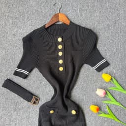 YuooMuoo 2026 Autumn Winter Women Knitted Dress Brand Fashion O-neck Buttons Bodycon Sweater Dress with Belt Lady Office Dress