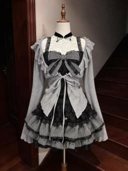 Vintage White Lolita Dress With Cape Shawl Lace Ruffle Bow High Neck Victorian Princess Long Dress Women Elegant Party Dress New