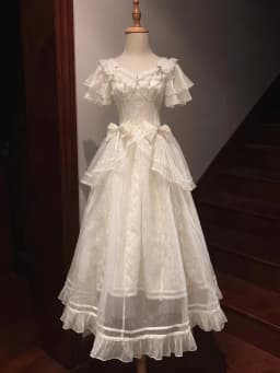 Vintage White Lolita Dress With Cape Shawl Lace Ruffle Bow High Neck Victorian Princess Long Dress Women Elegant Party Dress New