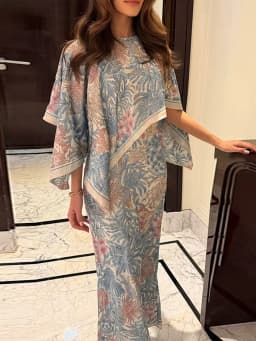 Women Floral Dress With Attached Shawl Cape Overlay Waisted Bodycon Maxi Dresses Fashion Elegant Commute 2026 Summer Autumn Gown