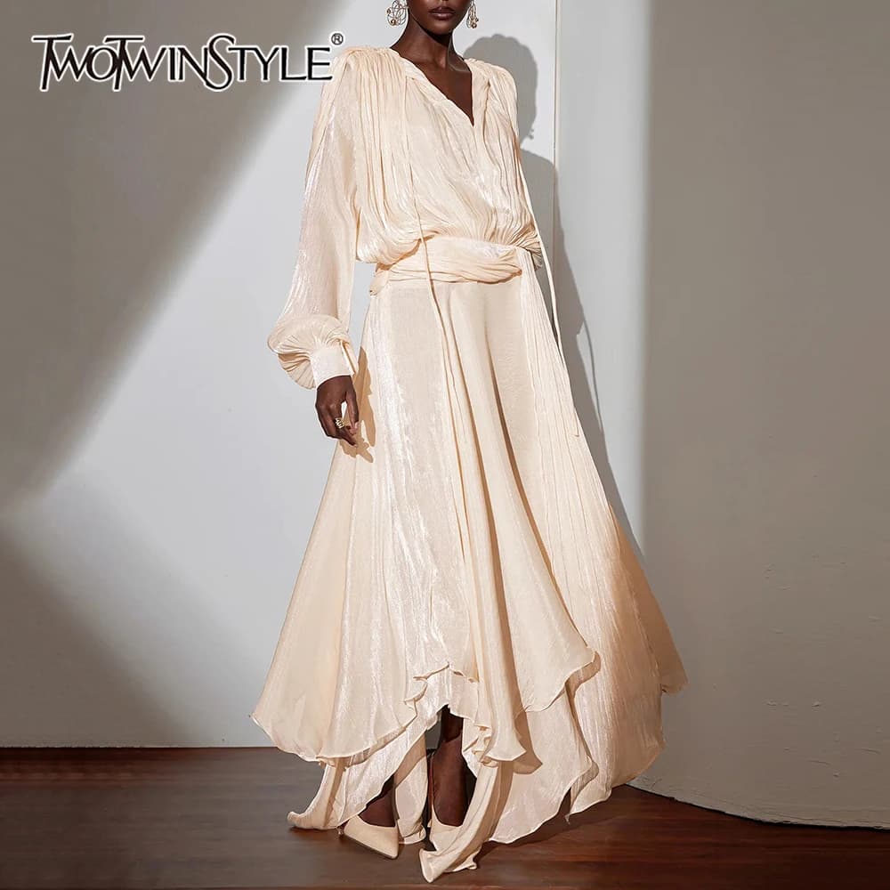 TWOTWINSTYLE Solid Spliced Folds Fashion Dresses for Women Round Neck Long Sleeves High Waist Irregular Dress Female Clothes New