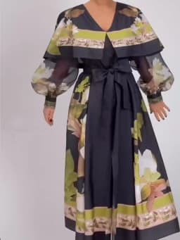 Retro 2025 Women's Autumn New V-Neck Cloak Lantern Long Sleeve Loose Print Dress With Waist-Tied And Big Swing Fluffy Dress