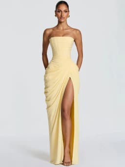 Mozision Chiffon Off-shoulder Strapless Sexy Maxi Dress Women Elegant Sleeveless Backless High Split Ruched Club Party Dress