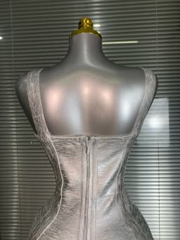 Brand New 2025 Women Bodycon Bandage Dress Sexy Bronzing Silver Celebrity Fashion High Street Evening Party Dress Vestido