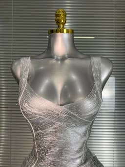Brand New 2025 Women Bodycon Bandage Dress Sexy Bronzing Silver Celebrity Fashion High Street Evening Party Dress Vestido