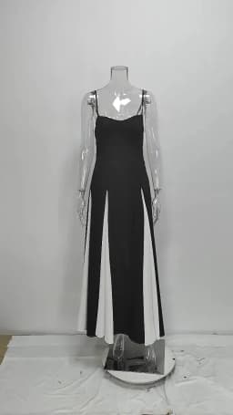 Fashion Contrast Color Pleated Hem Long Dress Elegant Sleeveless Backless High Waist Dresses 2025 New Lady Vocation