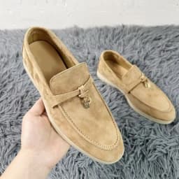 New Shoes for Man Suede Leather Casual Shoes Fashion Tassels Flat Driving Shoes Street Cool Lace-up Loafers