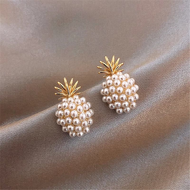 Imitation Pearl Mini Pineapple Earrings for Women Small Simple Korean Fashion Chic Jewelry Gifts 2024