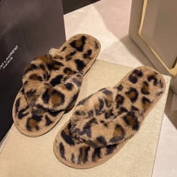Winter Women House Slippers Faux Fur Warm Flat Shoes Female Slip Home Ladies Slippers Size 36-43 Wholesale