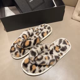 Winter Women House Slippers Faux Fur Warm Flat Shoes Female Slip Home Ladies Slippers Size 36-43 Wholesale