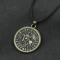Men Amulet Jewelry Viking Double War Horse Greek Latin Knights Templar Exquisite Commemorative Seal Pendant Necklace