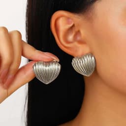 Fashion Round Stainless Steel Metal Earrings for Women Gold-Color Shell-Shaped Vintage Punk Earrings Elegent Female Jewelry New