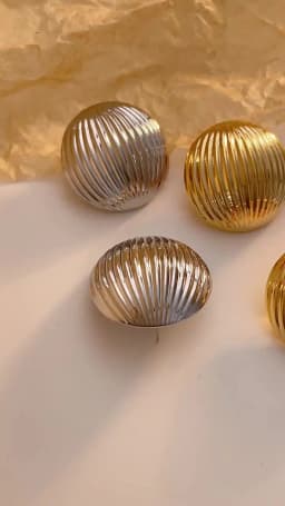 Fashion Round Stainless Steel Metal Earrings for Women Gold-Color Shell-Shaped Vintage Punk Earrings Elegent Female Jewelry New