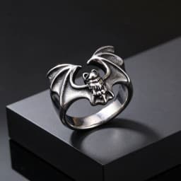 Fashion Gothic Bat Ring for Men, Non-fading Stainless Steel Creative Animal Rings, Punk Unique Design Finger Jewelry Size 8-11