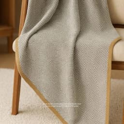 Nordic Striped Printed Airplane Blanket Leisure Living Room Office Sofa Blankets for Single Skin-Friendly and Soft Nap Shawl