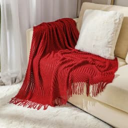 Christmas Red Throw Blanket with Fringe Vintage Bed Throws Decorative Large Red Throw Blanket for Couch Sofa Indoor Outdoor