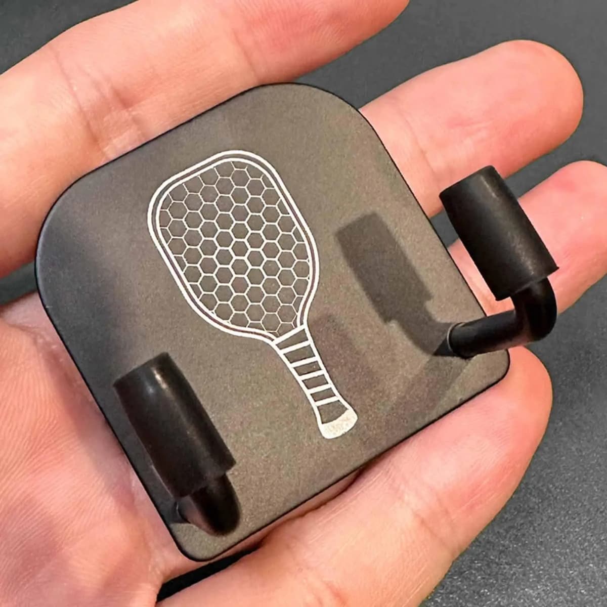 2Pcs Pickleball Paddle Rack Holds Badminton for Garage Workouts Tennis Court Fence Hooks Clip Fence and Wall Pickleball Paddle