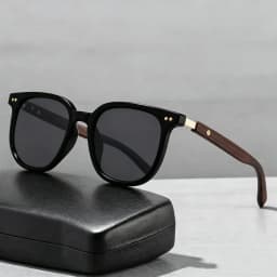Classic Brown Sunglasses Vintage Aesthetic Square Frame Gradient Lens Wood Texture Eyewear Unisex Sun Glasses Outdoor